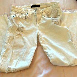 White cropped distressed genetic crop jeans
